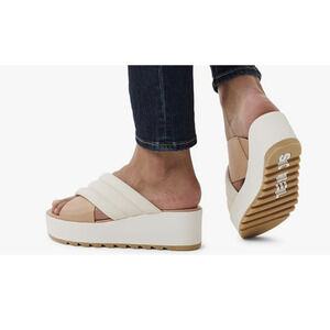 Sorel Shoes Cameron Flatform Puff Wedge Mule Sandal Size 8 | Color: Cream/White